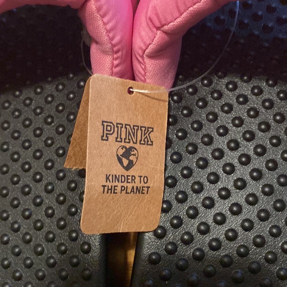 SALE NWT Victoria Secret Pink size L, Pink Soft Cushion Wide Strap SLIDES SHOES - Picture 4 of 8